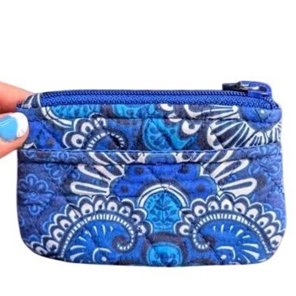 Vera Bradley ~ Quilted Cotton ~ Coin Purse Pouch ~ Blue Tapestry Retired Pattern - Picture 2 of 10